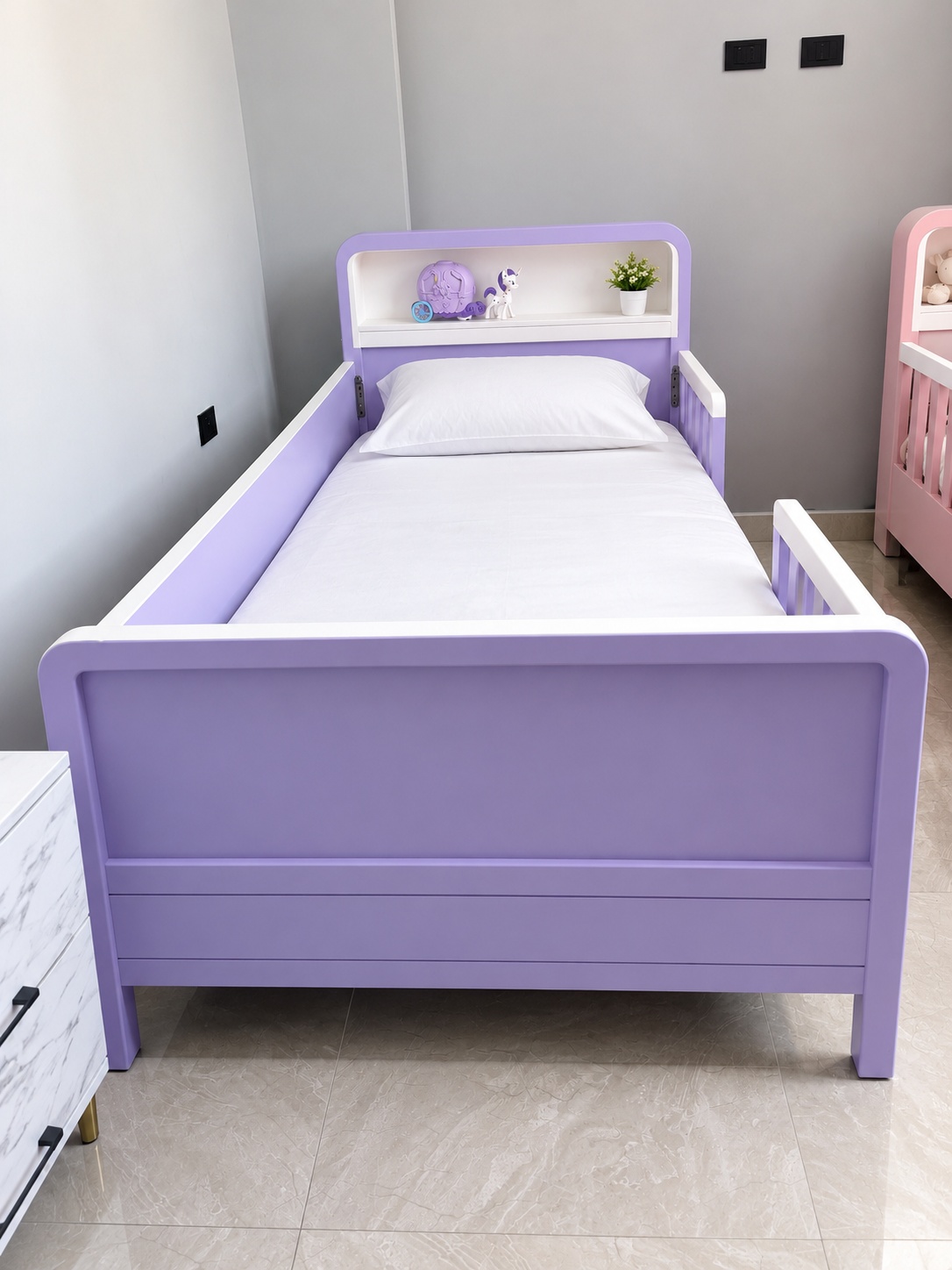 Kids bed